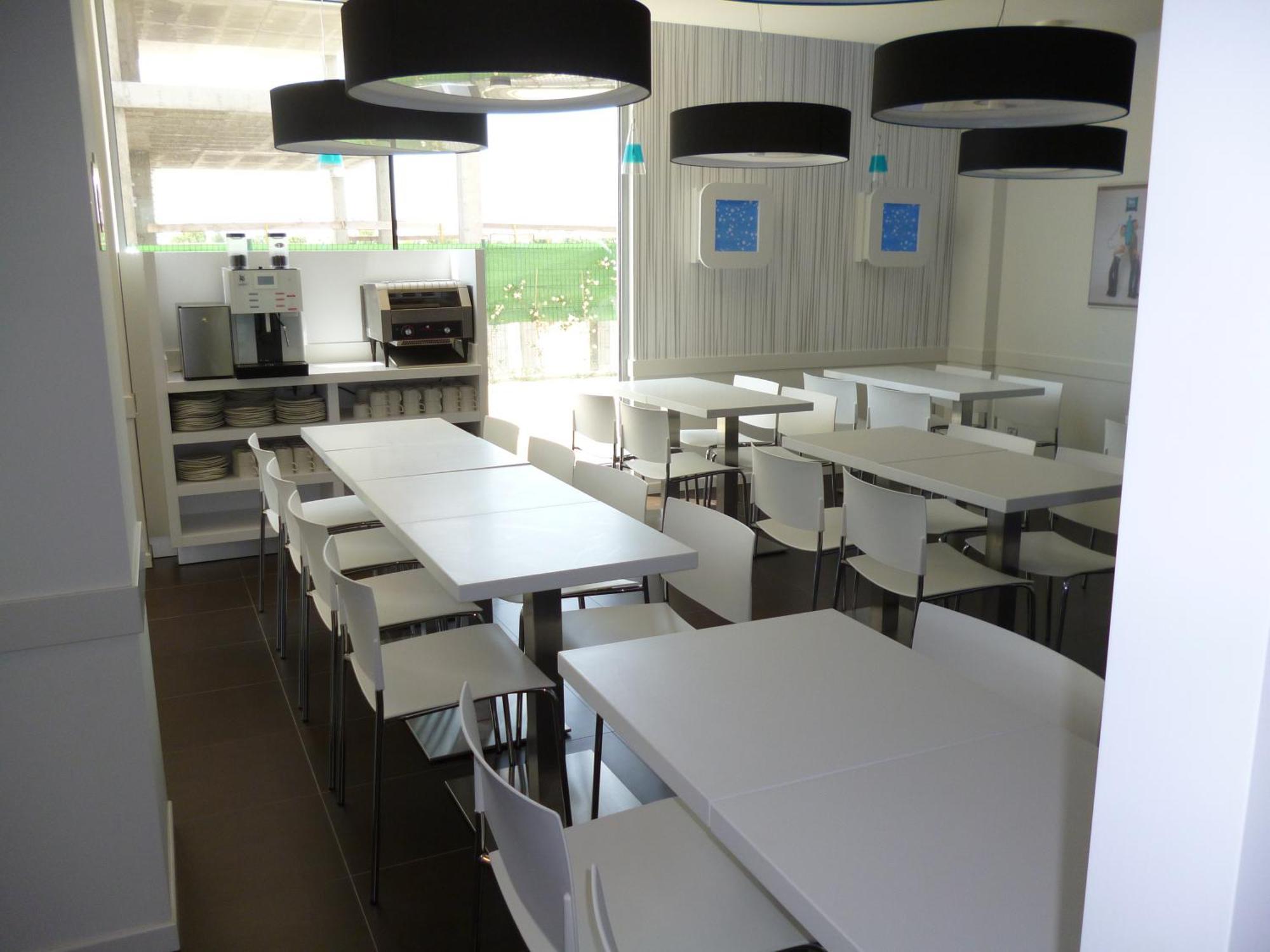 Ibis Budget Лерида Экстерьер фото